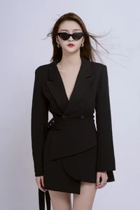 Elegant Portrait Photography: YiTuYu Art Language Vol.9100 Featuring Model Xue Xue - A Stunning 25-Piece Visual Collection-11