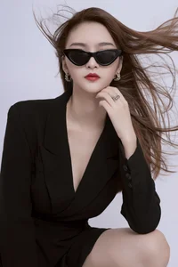 Elegant Portrait Photography: YiTuYu Art Language Vol.9100 Featuring Model Xue Xue - A Stunning 25-Piece Visual Collection-20