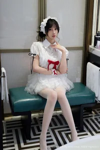 The Sweet and Alluring Beauty of Yue Er Yue Er in Shanghai-21