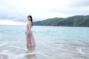 Stunning Summer Vacation Vibes with Mei Itsukaichi: Graphis Summer Special 2025 Vacation Vol. 6-7-8 Travel Inspiration and Style-4