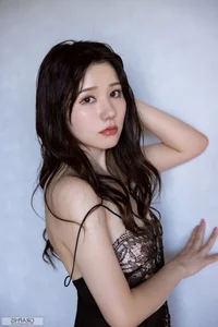 Stunning Summer Vacation Vibes with Mei Itsukaichi: Graphis Summer Special 2025 Vacation Vol. 6-7-8 Travel Inspiration and Style-14