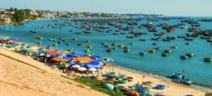 Discover the Magic of Mui Ne: A Guide to Vietnam’s Coastal Paradise Featuring Stunning Sand Dunes, Pristine Beaches, and Luxury Seaside Resorts-2