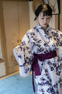 Stunning Kuriemi Flash Photobook Temptation Part 02: Elegant Japanese Model Photography and High-Fashion Portrait Series for Aesthetic Inspiration-3