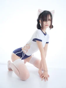 Stunning Wu Geng Bai Gui Gym Uniform Cosplay: Adorable Cat Ear Aesthetic and Sporty Anime Look for Your Next Inspiration-5