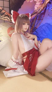 Ethereal Miko Aesthetics: A Mystical Journey Through Tradition and Modern Fantasy Art-2