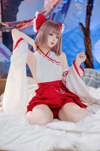 Ethereal Miko Aesthetics: A Mystical Journey Through Tradition and Modern Fantasy Art-12