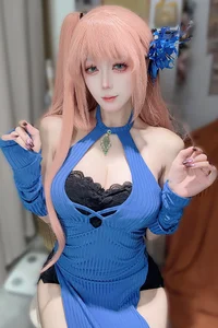 Captivating Jiu Yan Cosplay Photography: The Elegant "Huo" Collection Featuring Artistic Portraits and Sophisticated Aesthetic Fashion-6