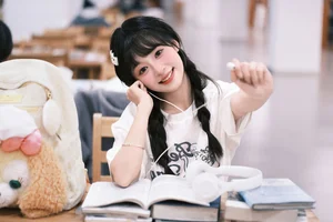 The Sweet Library Aesthetic of Xia Yu Xiao Nian - YiTuYu Vol.8898-14