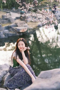 Spring Muse Serenity: YiTuYu Vol.8858 Xiao Ye Ye Lou Xin Yue Moon-8