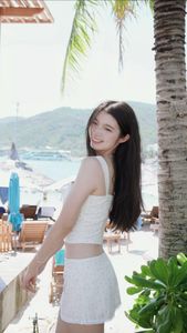 View Viral Blue Beret Female Soldier at Vietnam National Day Parade 2/9-3