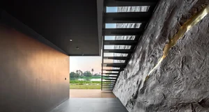 Stunning Riverside Minimalist Villa in Nakhon Pathom, Thailand: A Modern Architectural Masterpiece Designed for Golden Hour Sunsets and Serene Slow Living.-18