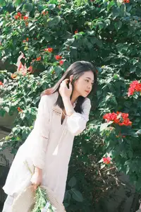 Fresh Spring Charm: Tong Tong in YiTuYu Vol.8644 Art Series Unveiled-3