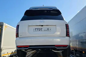 2026 Hyundai Palisade High Roof: The Ultimate Land Private Jet Experience-0