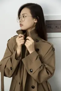 Chenaling_CL in YiTuYu Vol.8748: Elegant Office Chic with a Pensive Touch-5