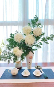 Master the Art of Ancient Chrysanthemums: Stunning Floral Tips for a Long-Lasting Lunar New Year-2