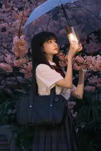 Xing Zhi Ka Tao: Dreamy Cherry Blossom Twilight with a Lantern - YiTuYu Vol.8564-13