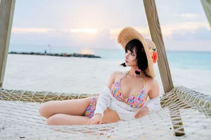 Pure Coastal Beauty with Coser Chunmomo Selfie Series-2