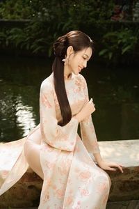 View Do Thi Ha: Miss Vietnam's Beauty Elevates, Exuding Elegant Charm-8