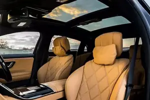 Discover the Ultra-Rare Mercedes-Maybach S680 Virgil Abloh: A Unique Masterpiece of Luxury Art Awaiting Its New Owner-11