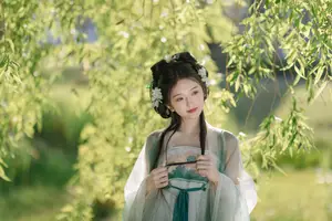 Chi Yan Zai Zhe Li: Ethereal Beauty in Ancient Attire Amidst Nature | YiTuYu Vol.8823-3
