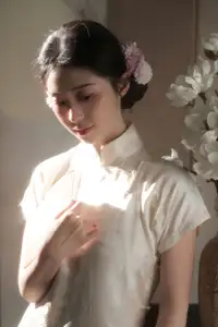 YiTuYu Vol.8655: Fen Mian Gu Niang – Timeless Elegance in Classic Qipao. Discover Asian Beauty and Grace.-8