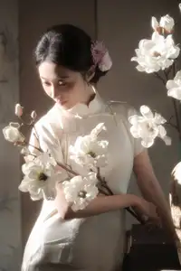 YiTuYu Vol.8655: Fen Mian Gu Niang – Timeless Elegance in Classic Qipao. Discover Asian Beauty and Grace.-11