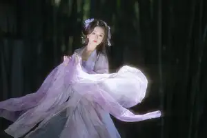 YiTuYu Vol.8633: Chi Yan Zai Zhe Li - Discover the Dreamy Ancient Fairy in the Deep Forest-15