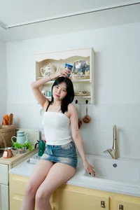 Elegant Portrait Photography Collection: Muchenne JM Vol.01 (58P) – Aesthetic Fashion Lookbook and High-Resolution Professional Modeling Gallery-21