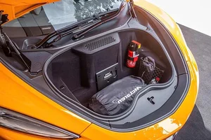 Stunning Orange McLaren GT Supercar: A Masterpiece of Luxury Performance and Bold Design for the Ultimate Grand Touring Experience-2