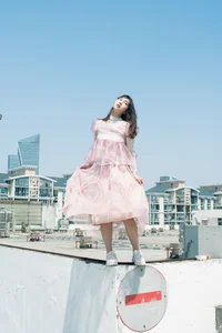 Dreamy Rooftop Aesthetic Photography: YiTuYu Art Language Vol.9298 Featuring Fen Se Shao Nu’s Urban Poetic Visual Series-13