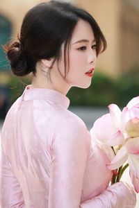 XVG No.10: The Beauty of Vietnamese Ao Dai - Graceful, Traditional, and Captivating.-3