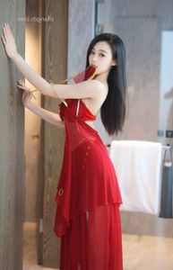 Qing Miao XiuRen Model: Alluring Red Dress Elegance XR S Part01-8