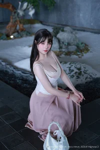 Elegant Portraiture Featuring Long Straight Black Hair: XiuRen No.10746 Soft Emotion Collection-14