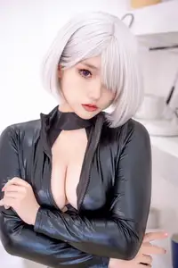 Coser Messie Huang as Fiona Frost (Spy x Family): The Alluring Coldness of Nightfall Agent-10