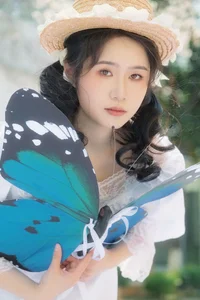 YiTuYu Art Language Vol.9220: Stunning Portrait Photography Featuring Nan Nan in a Vibrant Spring-Inspired Aesthetic Collection-1