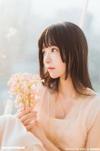 MTYH Vol.226 Girl by the Window: Serene Beauty in Soft Morning Light-6