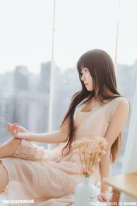 MTYH Vol.226 Girl by the Window: Serene Beauty in Soft Morning Light-26