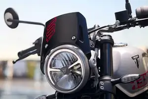 Triumph Tracker 400 2026 Flat-Track Icon Unveiled Experience Adventure at 202 Million VND with a Breathtaking Sunset-9