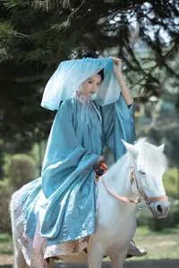Zhi Zhi Qi: Enchanting Traditional Beauty on Horseback – YiTuYu Vol.8831 Forest Dream-16