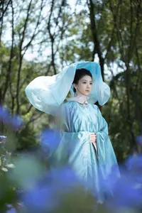 Zhi Zhi Qi: Enchanting Traditional Beauty on Horseback – YiTuYu Vol.8831 Forest Dream-13