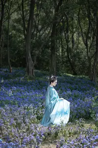 Zhi Zhi Qi: Enchanting Traditional Beauty on Horseback – YiTuYu Vol.8831 Forest Dream-14