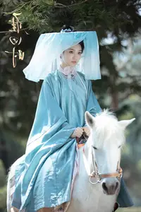 Zhi Zhi Qi: Enchanting Traditional Beauty on Horseback – YiTuYu Vol.8831 Forest Dream-18