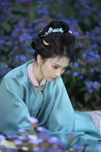 Zhi Zhi Qi: Enchanting Traditional Beauty on Horseback – YiTuYu Vol.8831 Forest Dream-28