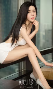 Ugirls Vol.1303: Li Tong Tong – Alluring Elegance in Pure White Attire-2