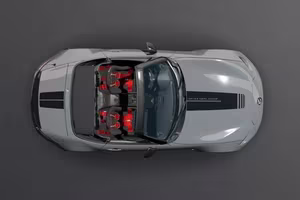 Close-up: Mazda MX-5 Spirit Racing Roadster 12R – Admire this 200-Unit Limited Edition Masterpiece-11