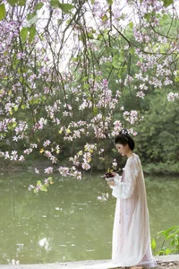 Ethereal Spring Muse: YiTuYu Vol.8958 Xiao Y Jin Tian Ye Hen Kai Xin-10
