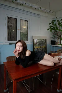 Elegant Portrait Photography Collection: Muchenne Yu Vol.05 - 56 High-Quality Aesthetic Fashion Images for Style Inspiration-28