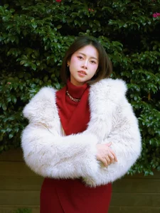 Elegant Japan Travel Style: Việt Phương Thoa in Stunning Traditional Kimono-5