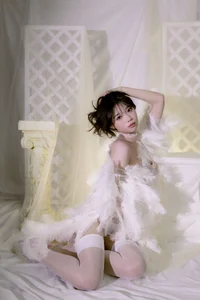 Elegant Art Photography: YiTuYu Art Language Vol.9170 Featuring Lan Lan in a Dreamy White Feather Aesthetic (38 High-Quality Images)-16