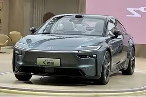 Toyota bZ7: S-Class Sized Electric Sedan, 700km Range. Huawei Tech Stuns!-2